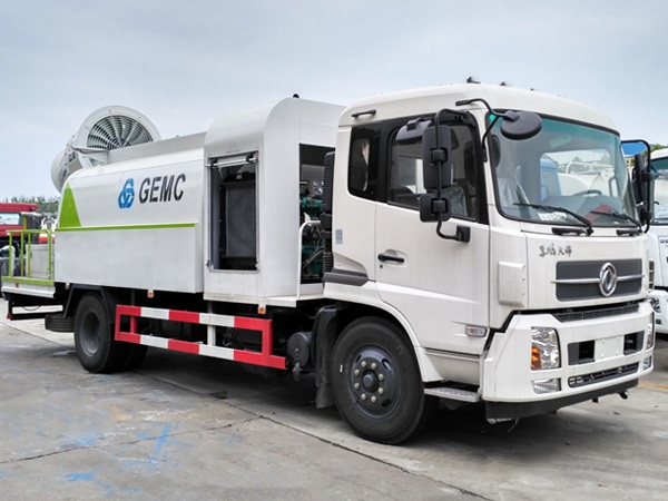 60-80米多功能雾炮车 东风天锦8-9立方多功能抑尘车