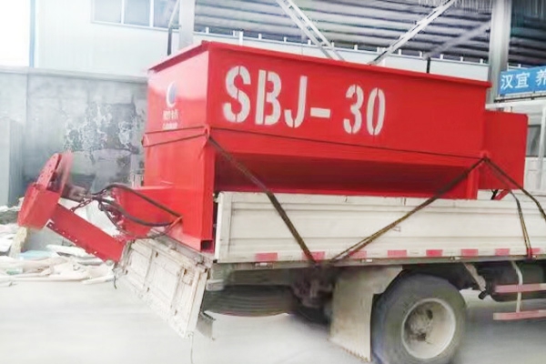 3立方撒盐机 LM-SBJ-3000融雪剂散布机