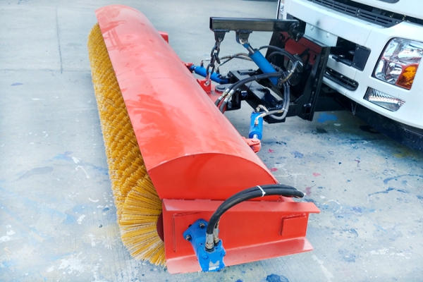 LM-GS-2500扫雪滚刷 除雪刷 2.5米推雪滚