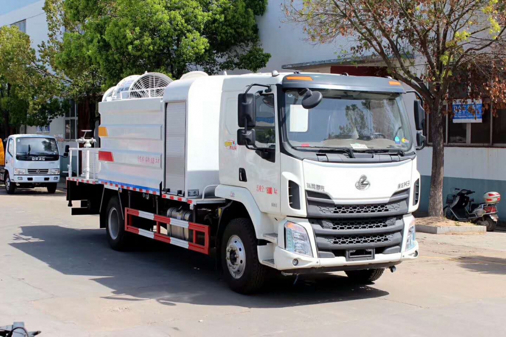 柳汽乘龙抑尘车（方罐50-100米-CLW5188TDYL5）资料下载