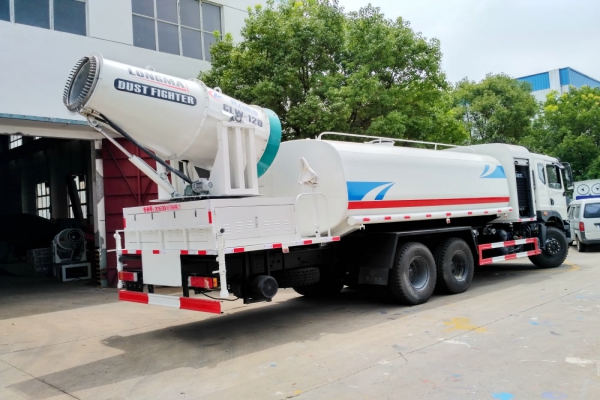 东风T5后双桥多功能抑尘车