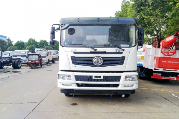 东风T5后双桥多功能抑尘车