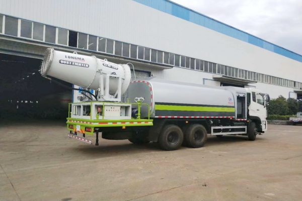 东风天龙多功能抑尘车(60-120米雾炮机)