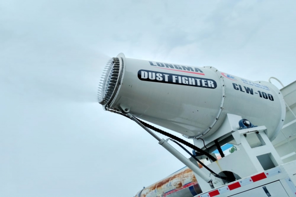 东风天锦抑尘车(方形厢体、50-100米喷雾机)