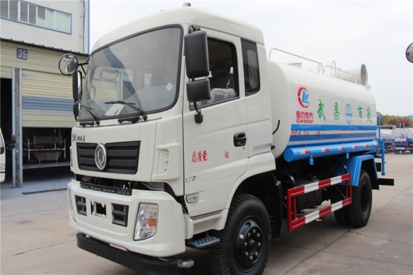 东风专底（12方）CLW5161GSSE5雾炮洒水车