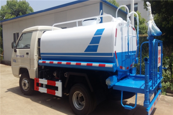 福田国三（2方）不上户洒水车