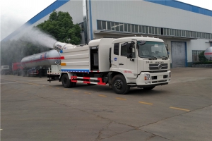 程力威牌多功能雾炮车洒水功能使用小技巧