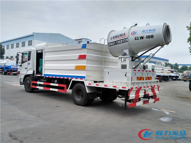 东风天锦多功能抑尘车