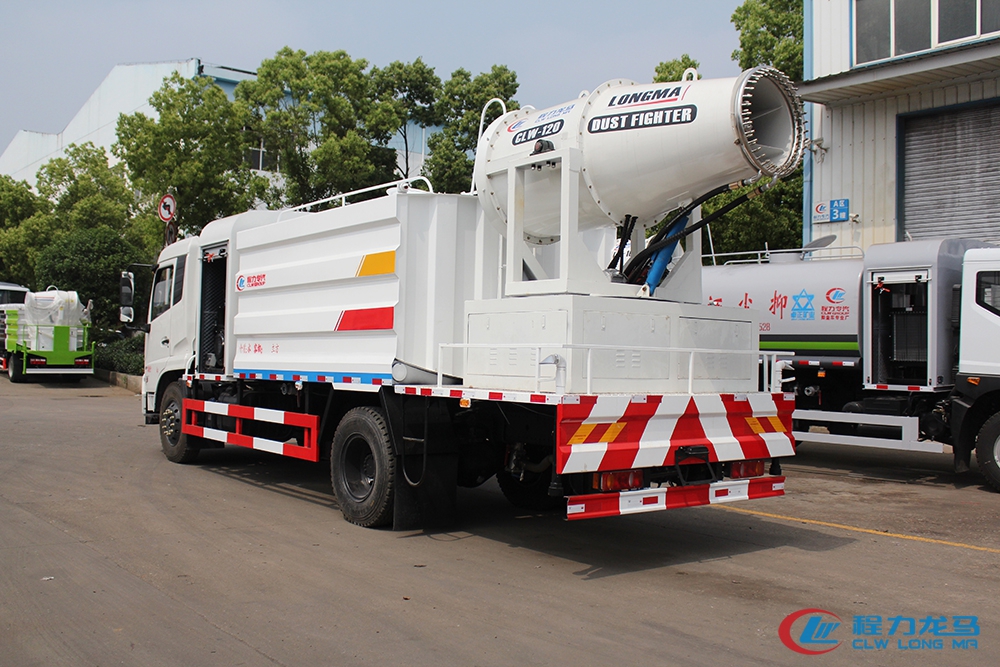 程力龙马雾炮车的日常操作、维修、保养