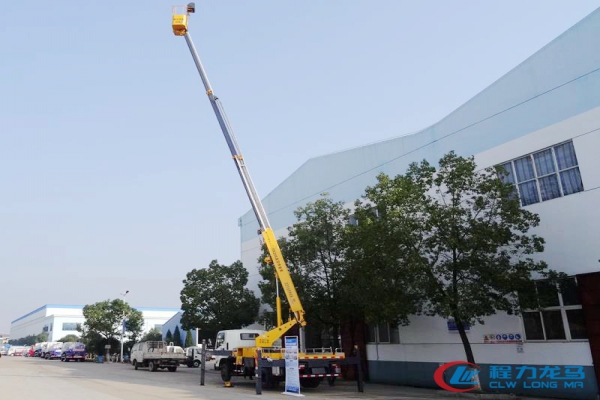 江铃凯锐伸缩臂式高空作业车(12-20米)