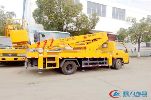 东风多利卡直臂伸缩式高空作业车(12-18米)