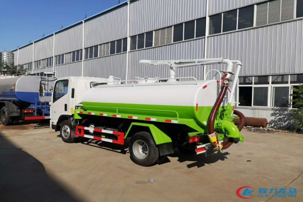 凯马小型吸粪车(2立方)