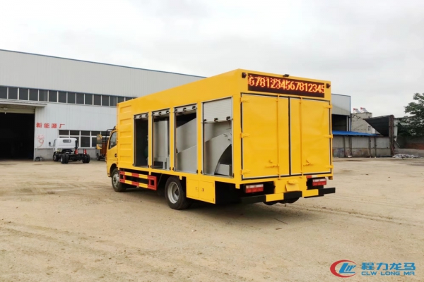 东风大多利卡D7污水处理车