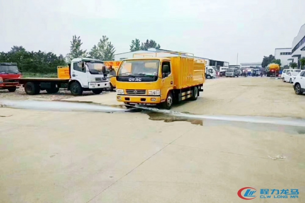 东风小多利卡D6污水净化处理车