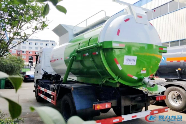 东风特商餐厨垃圾车