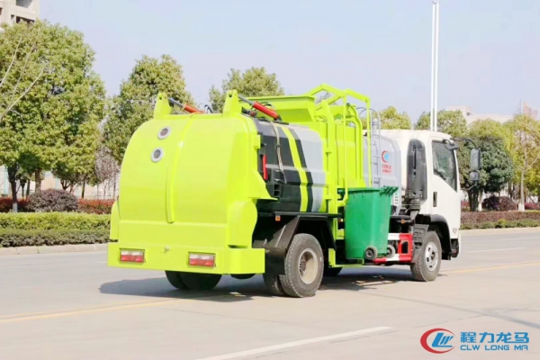 东风御虎挂桶式泔水车(方厢)