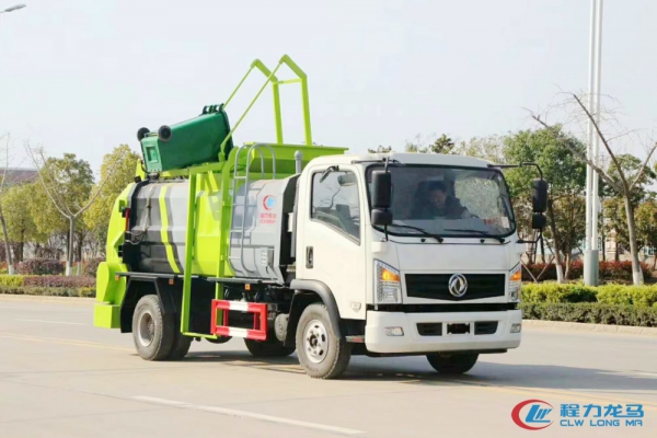 东风御虎挂桶式泔水车(方厢)