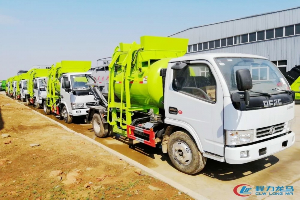 东风小多利卡泔水车