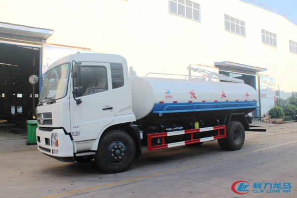 东风天锦吸粪车