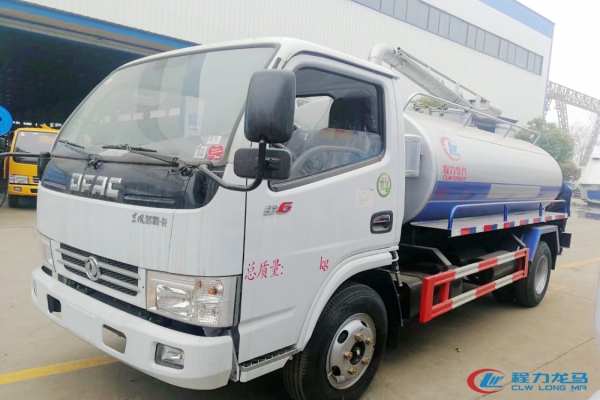 东风小多利卡吸粪车