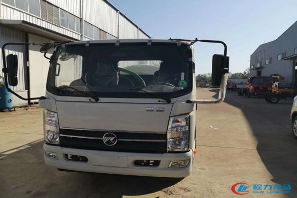 凯马小型吸粪车(2立方)