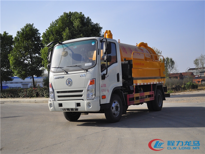 大运清洗吸污车