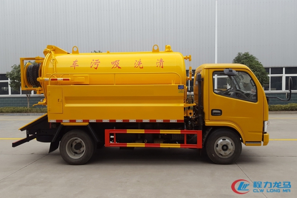 东风小多利卡清洗吸污车