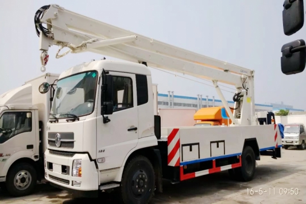 东风天锦折臂式高空作业车(22米)
