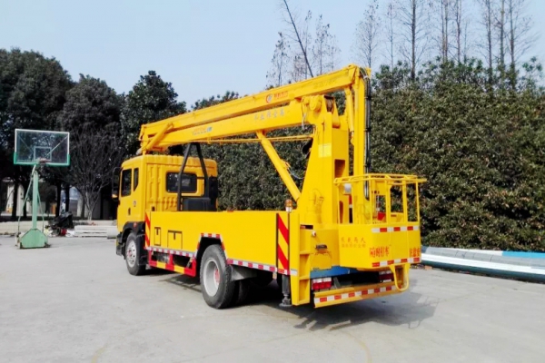 东风D9多利卡高空作业车(20-22米)
