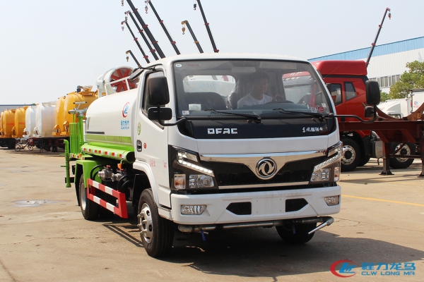 国六小多利卡绿化喷洒车