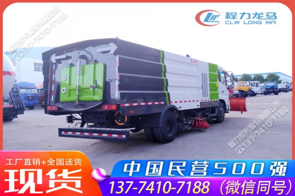 东风天锦洗扫车加装推雪铲