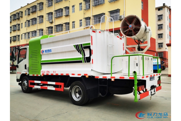 东风华神T1多功能抑尘车(3800轴距)