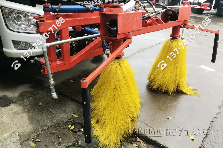 雾炮车喷洒消毒水 雾炮车作业定额