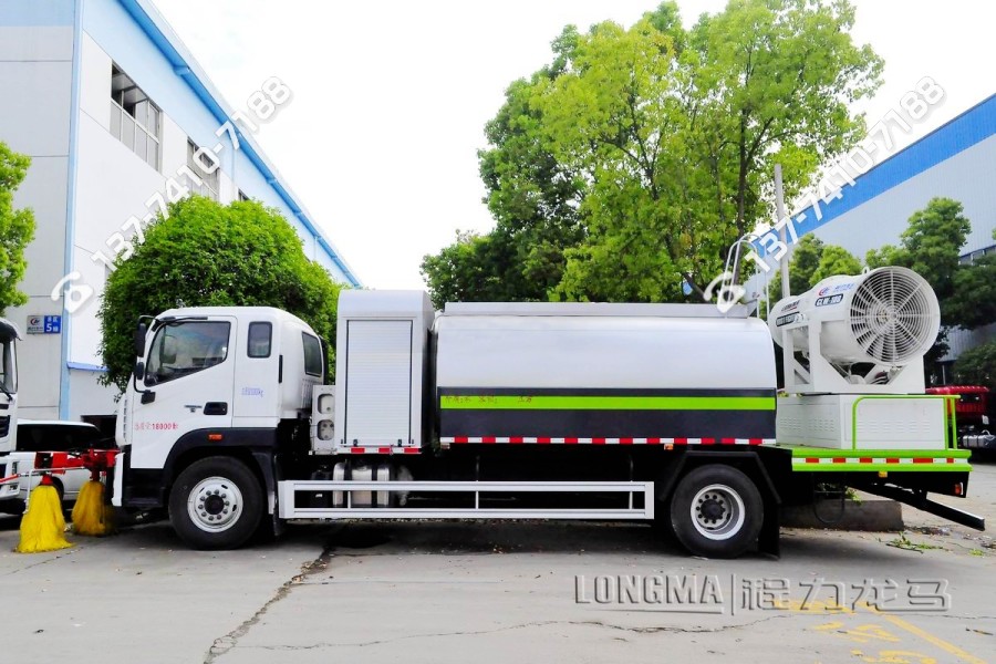 雾炮车喷洒消毒水 雾炮车作业定额