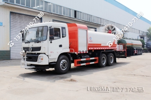 雾炮车配备的射雾器长啥样