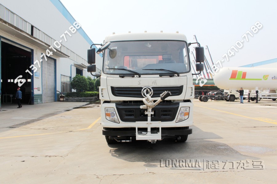 雾炮车配备的射雾器长啥样