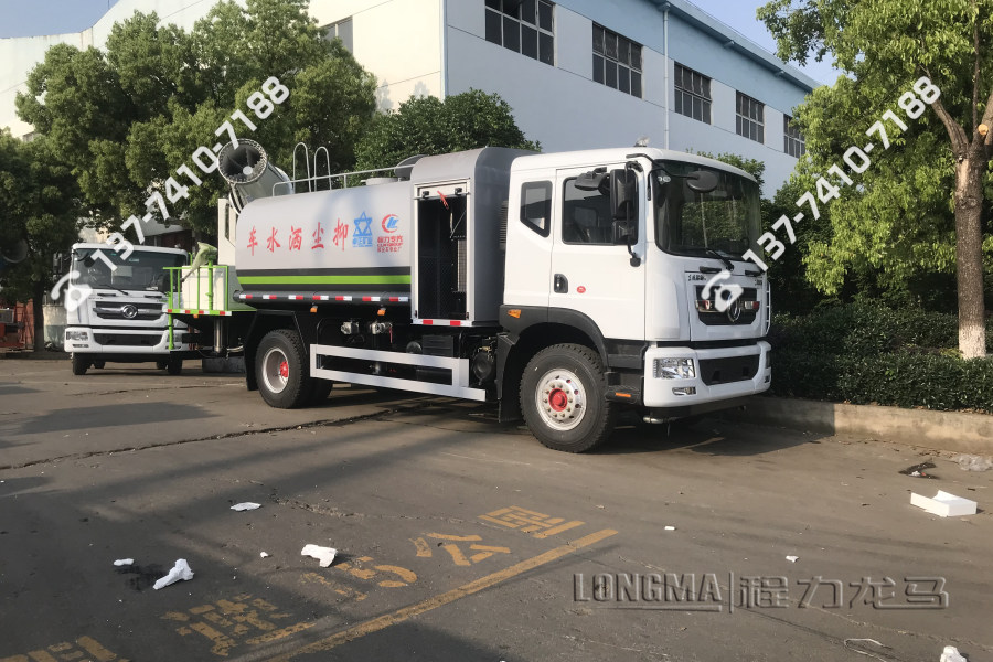 1.5方雾炮车价格 东风雾炮洒水车