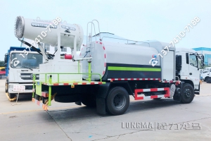 车喷消毒水 东风天锦多功能抑尘车配置