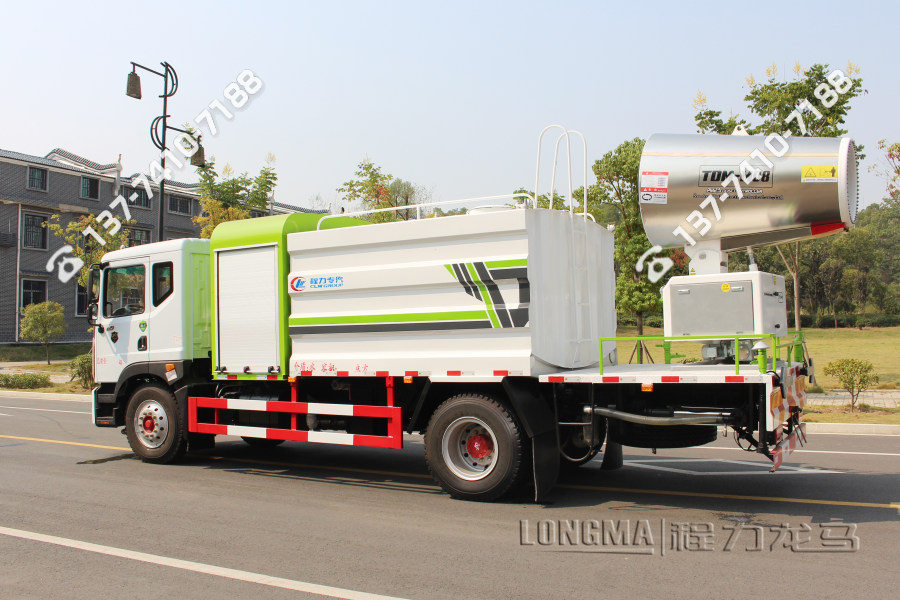 打药大型车 除霾抑尘车图片