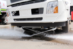 东风抑尘喷雾车报价 雾炮车载价格