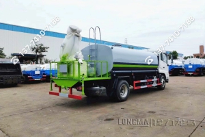 东风多利卡雾炮车多钱 江西抑尘车出售