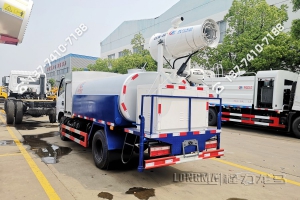 200米雾炮车 哪里卖洒水车