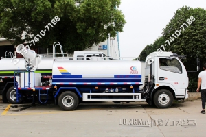 喷雾洒水车每天多少钱 雾霾抑尘车报价