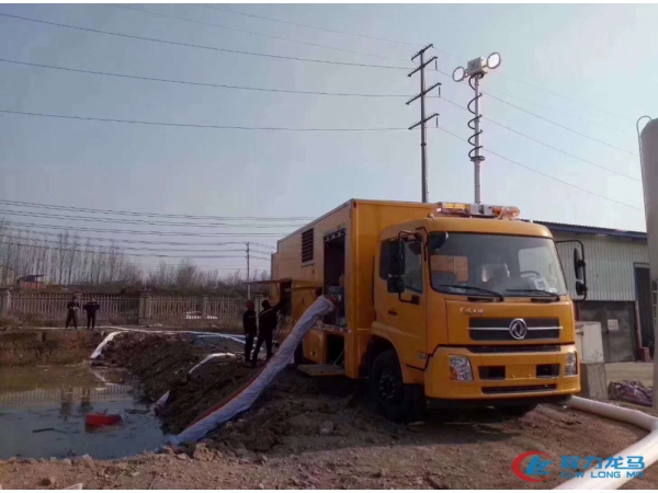 东风天锦应急排水救险车(1600方)