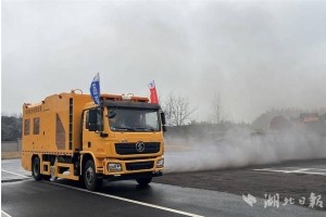 大功率涡喷热吹吹雪车--“吹雪大王” 湖北安排上了
