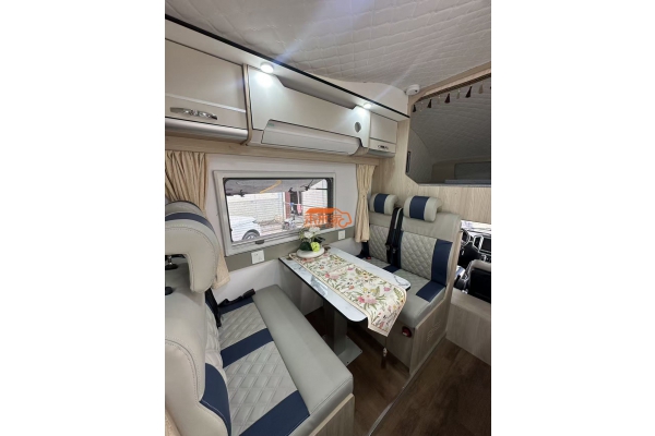 东风途逸移动售货房车,多功能移动售卖车