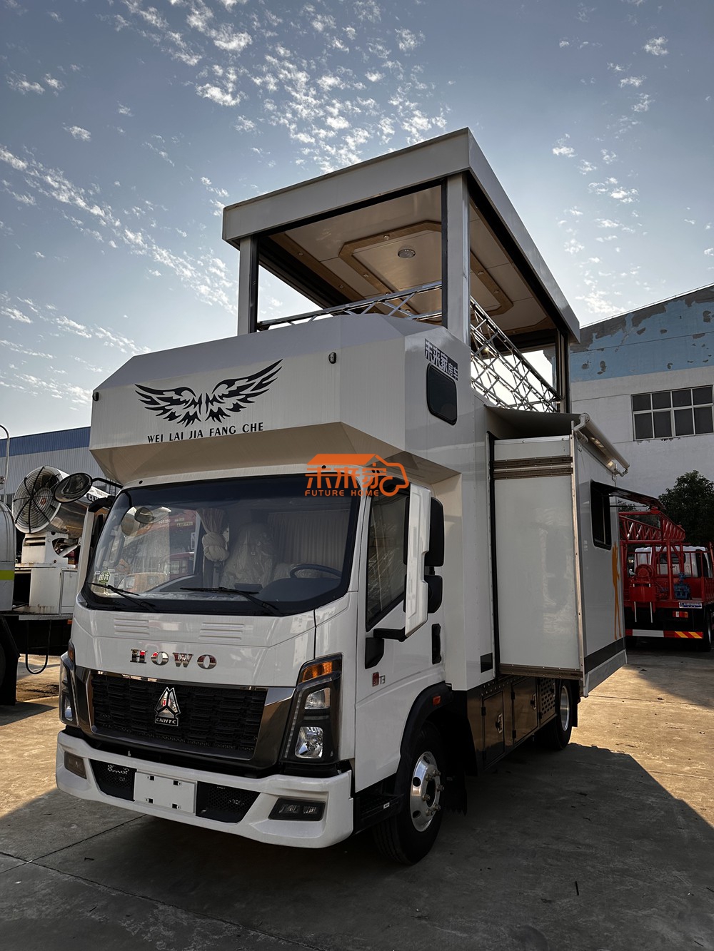 剧组房车 剧组发电机 明星吃饭住宿化妆房车